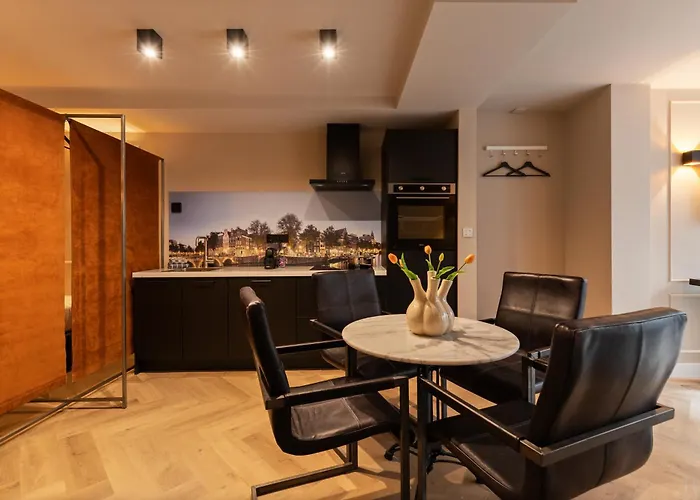 Midtown Royal アパートホテル